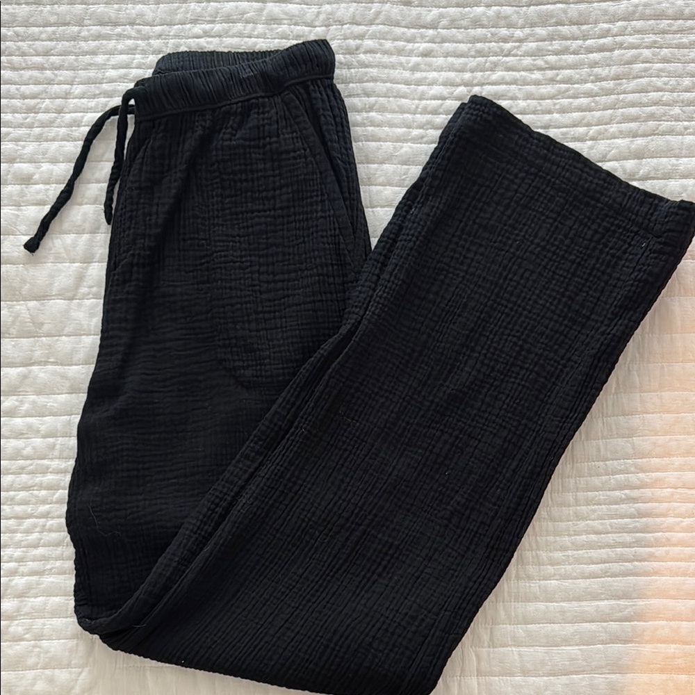 Women’s Black Lightweight Pant